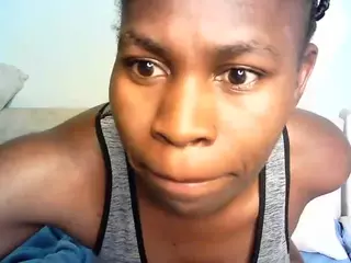 lovemaya4's Live Sex Cam Show