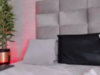 Mia-crawford's Live Sex Cam Show