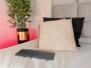 Mia-crawford's Live Sex Cam Show