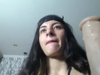 NaughtyKittenm's Live Sex Cam Show