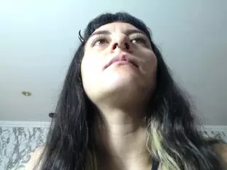 NaughtyKittenm's Live Sex Cam Show