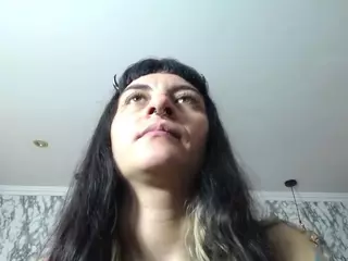NaughtyKittenm's Live Sex Cam Show