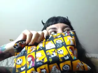 NaughtyKittenm's Live Sex Cam Show