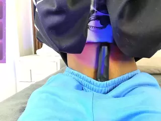 im_tyra's Live Sex Cam Show