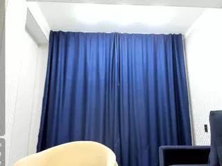 ZoeKlarxxx's Live Sex Cam Show