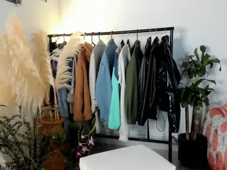 Julieta-cooper's Live Sex Cam Show