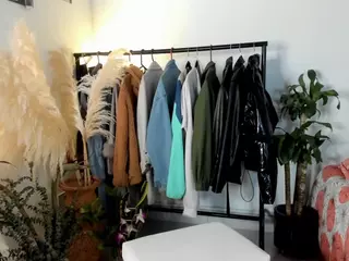Julieta-cooper's Live Sex Cam Show