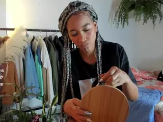 Julieta-cooper's Live Sex Cam Show