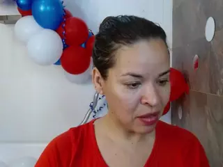 LizethBels's Live Sex Cam Show
