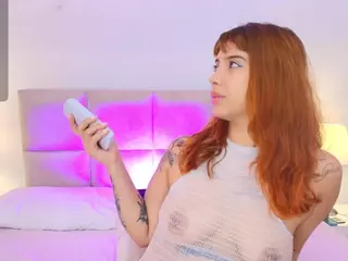MarianneFox's Live Sex Cam Show