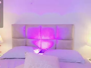 MarianneFox's Live Sex Cam Show
