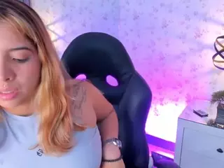 MarianneFox's Live Sex Cam Show