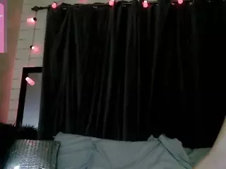 missbreababe's Live Sex Cam Show