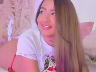 CrystalW's Live Sex Cam Show