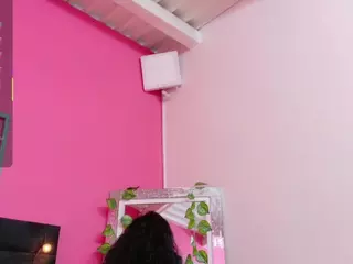 LILISANTOS's Live Sex Cam Show