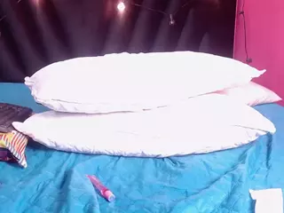 LILISANTOS's Live Sex Cam Show