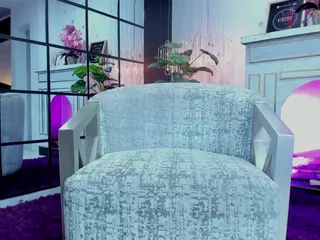 MEGAN-DIAMOND's Live Sex Cam Show