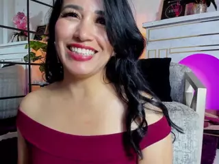 MEGAN-DIAMOND's Live Sex Cam Show