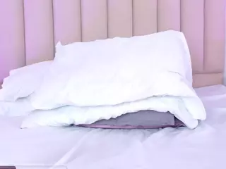 veroniica-lodge's Live Sex Cam Show