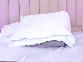 veroniica-lodge's Live Sex Cam Show