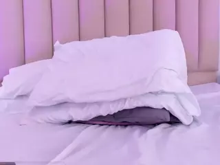veroniica-lodge's Live Sex Cam Show