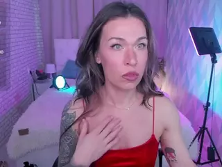 ReginaFoxxy's Live Sex Cam Show