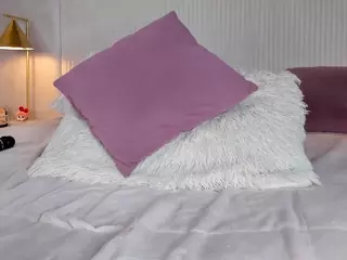 susan-zc's Live Sex Cam Show