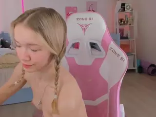 AliChery's Live Sex Cam Show