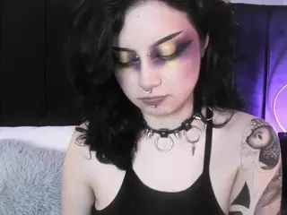 Adelinee Night Girl's Live Sex Cam Show