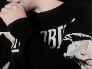 Adelinee Night Girl's Live Sex Cam Show