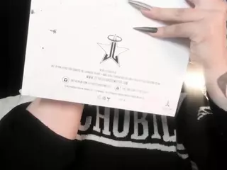 Adelinee Night Girl's Live Sex Cam Show