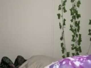 Offline cam show with bleubabi94