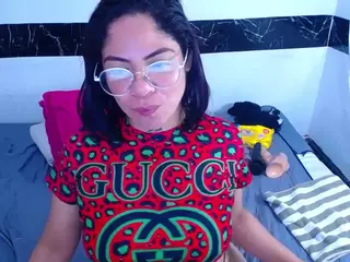 Tifanny's Live Sex Cam Show
