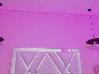 bella-thix's Live Sex Cam Show