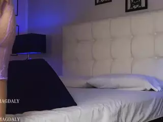 Alice-Ferrer's Live Sex Cam Show
