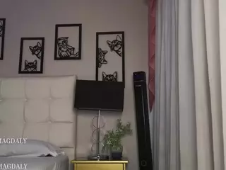 Alice-Ferrer's Live Sex Cam Show