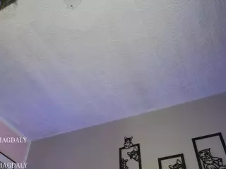 Alice-Ferrer's Live Sex Cam Show