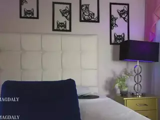 Alice-Ferrer's Live Sex Cam Show