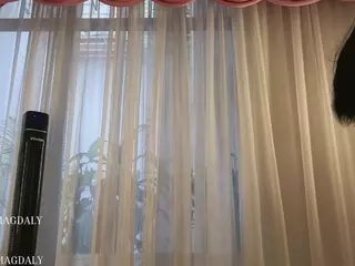 Alice-Ferrer's Live Sex Cam Show