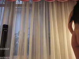 Alice-Ferrer's Live Sex Cam Show