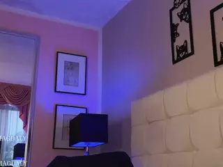Alice-Ferrer's Live Sex Cam Show