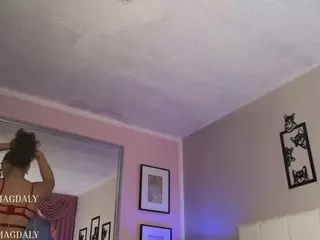 Alice-Ferrer's Live Sex Cam Show