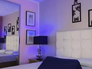 Alice-Ferrer's Live Sex Cam Show