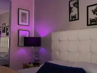 Alice-Ferrer's Live Sex Cam Show