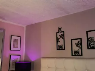 Alice-Ferrer's Live Sex Cam Show