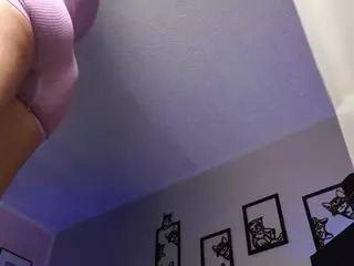 Alice-Ferrer's Live Sex Cam Show