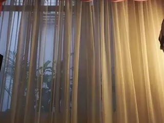 Alice-Ferrer's Live Sex Cam Show