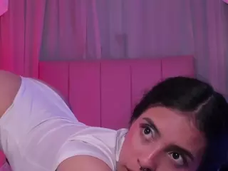 Alice-Ferrer's Live Sex Cam Show