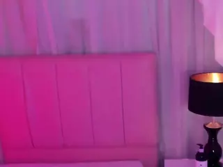 Alice-Ferrer's Live Sex Cam Show
