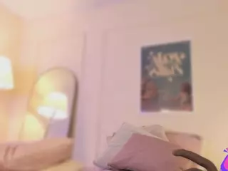 Innanaa's Live Sex Cam Show